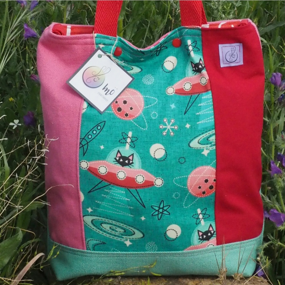   TOTE BAG  