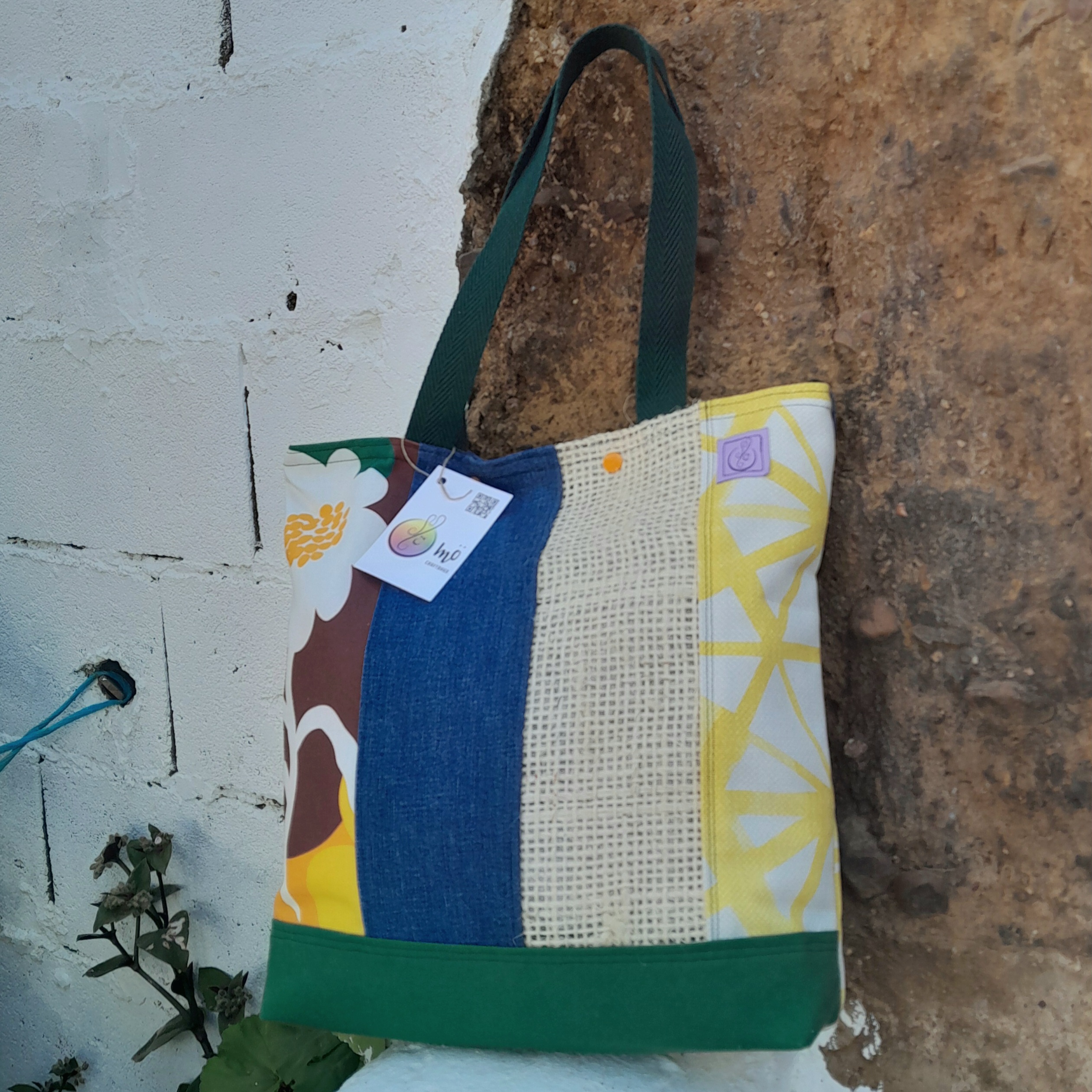   TOTE BAG  