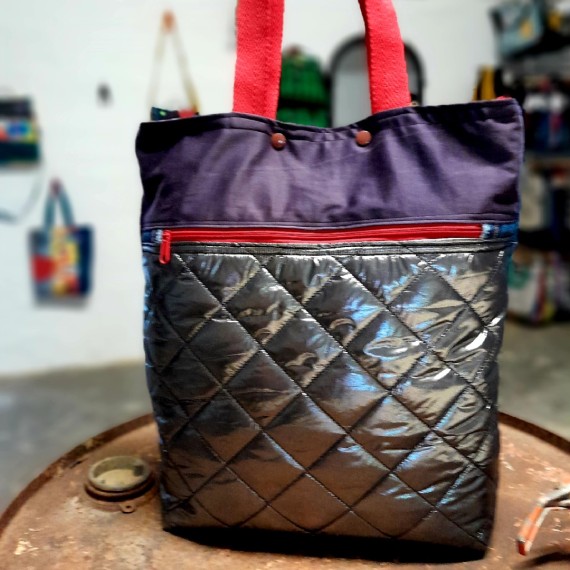  TOTEBAG 