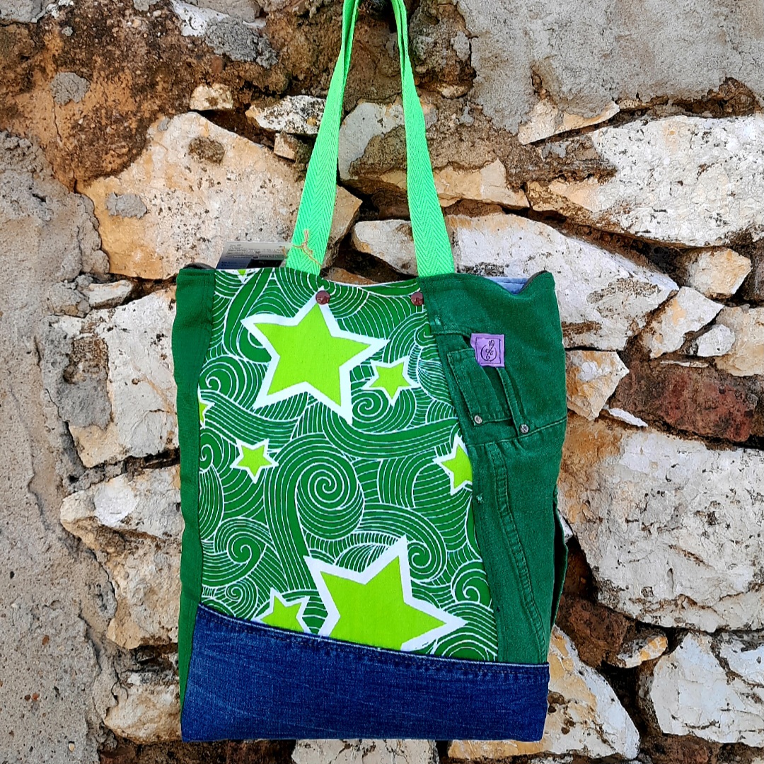   TOTEBAG  