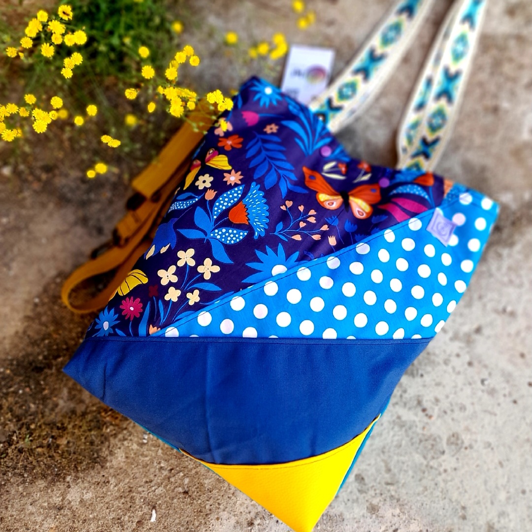   TOTEBAG  
