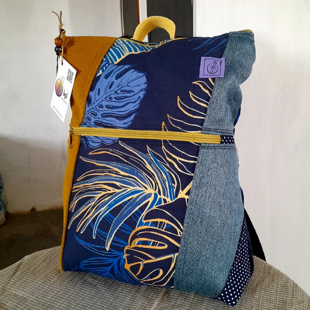   MOCHILA DÍA  