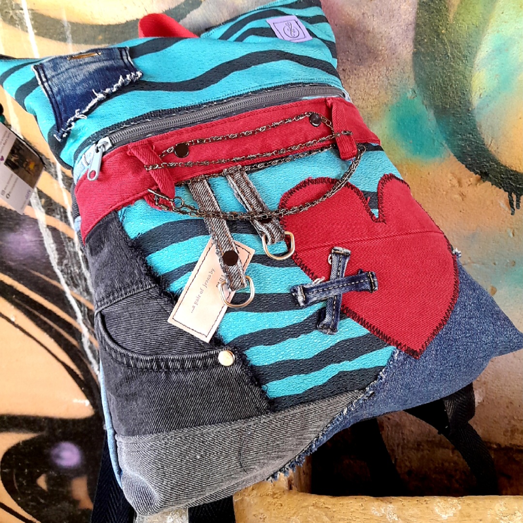   MOCHILA DÍA  
